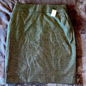 Express GRAY & BLUE pencil skirt WITH POCKETS!